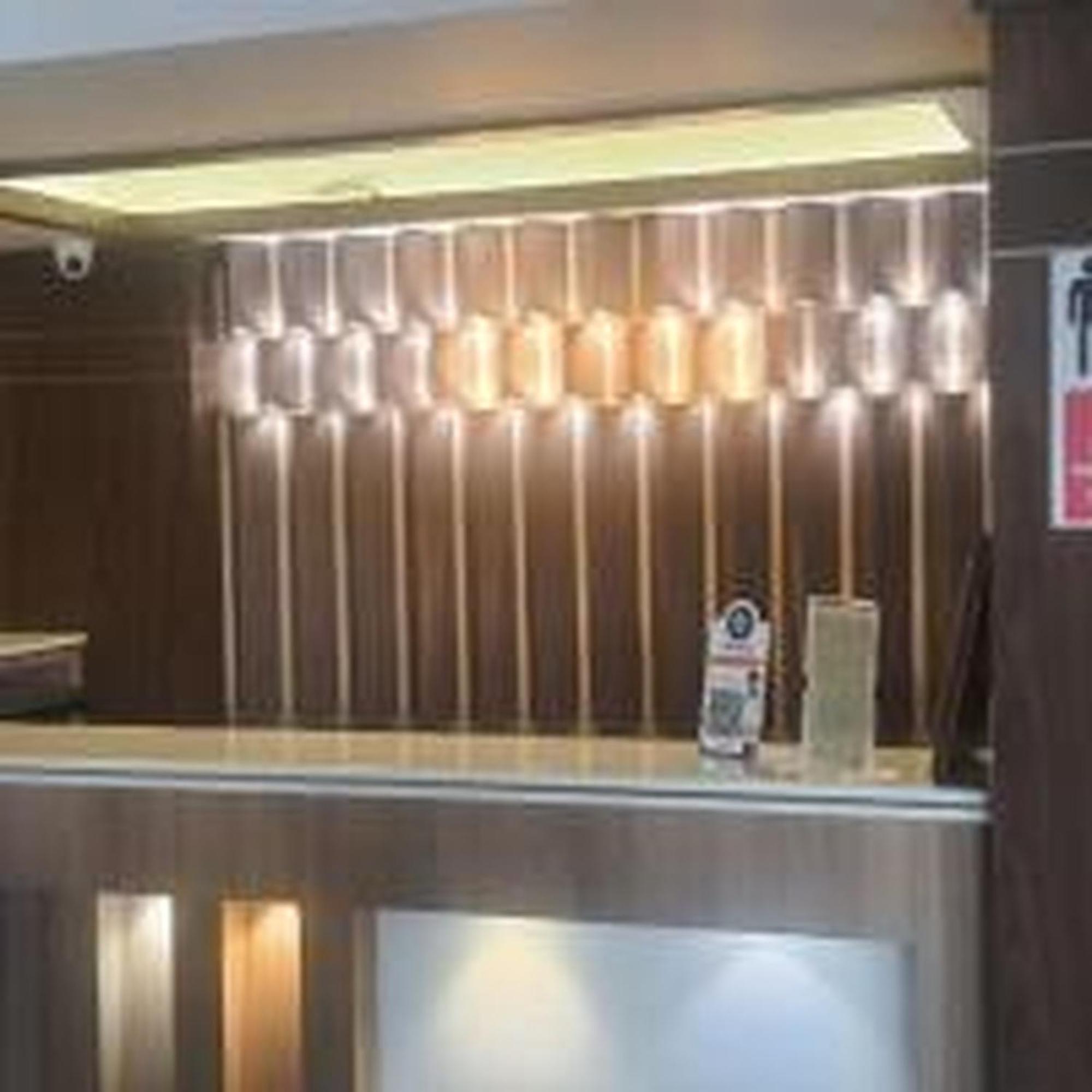 Prayana Hotels Kochi Exterior photo