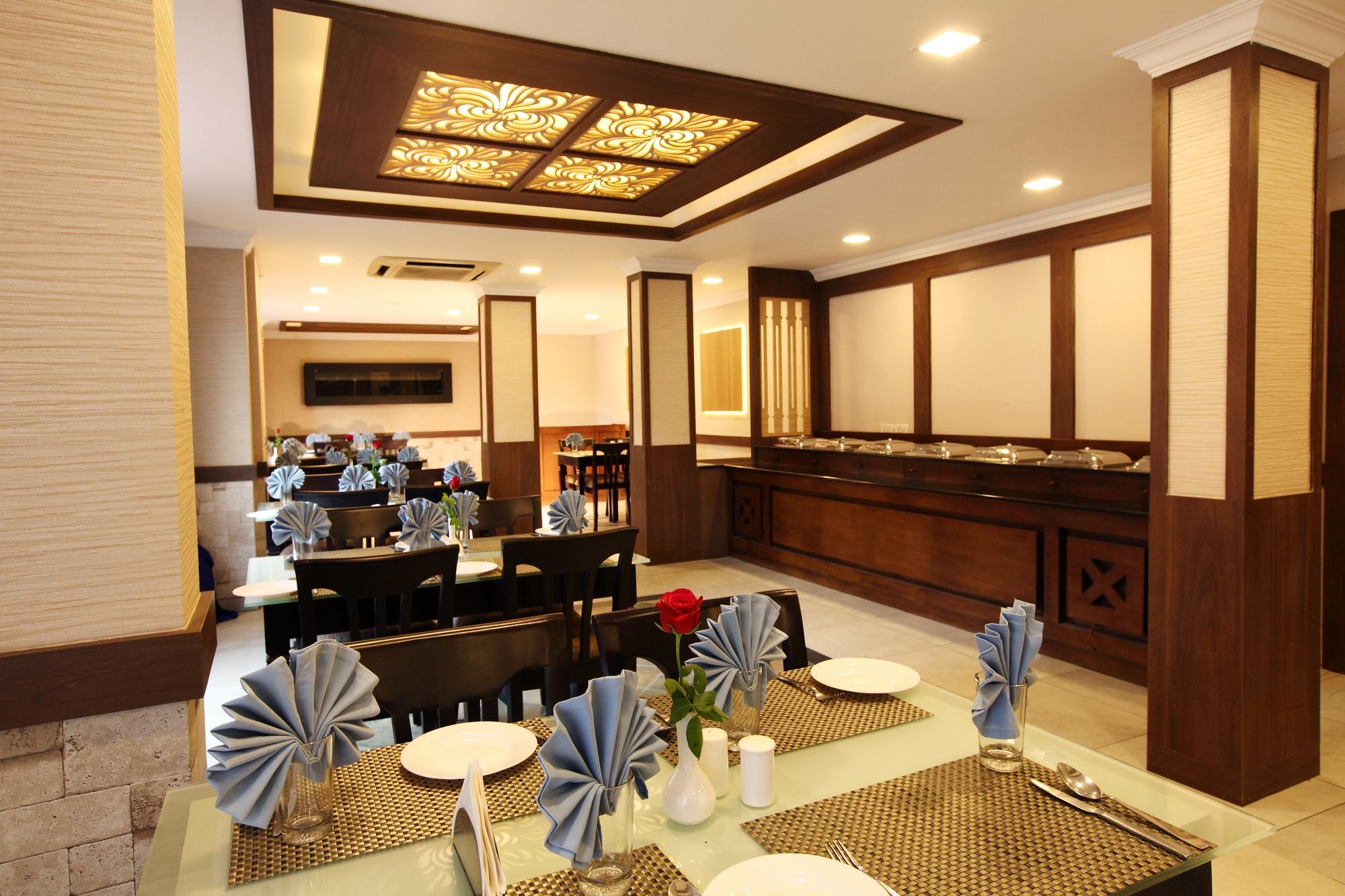 Prayana Hotels Kochi Exterior photo