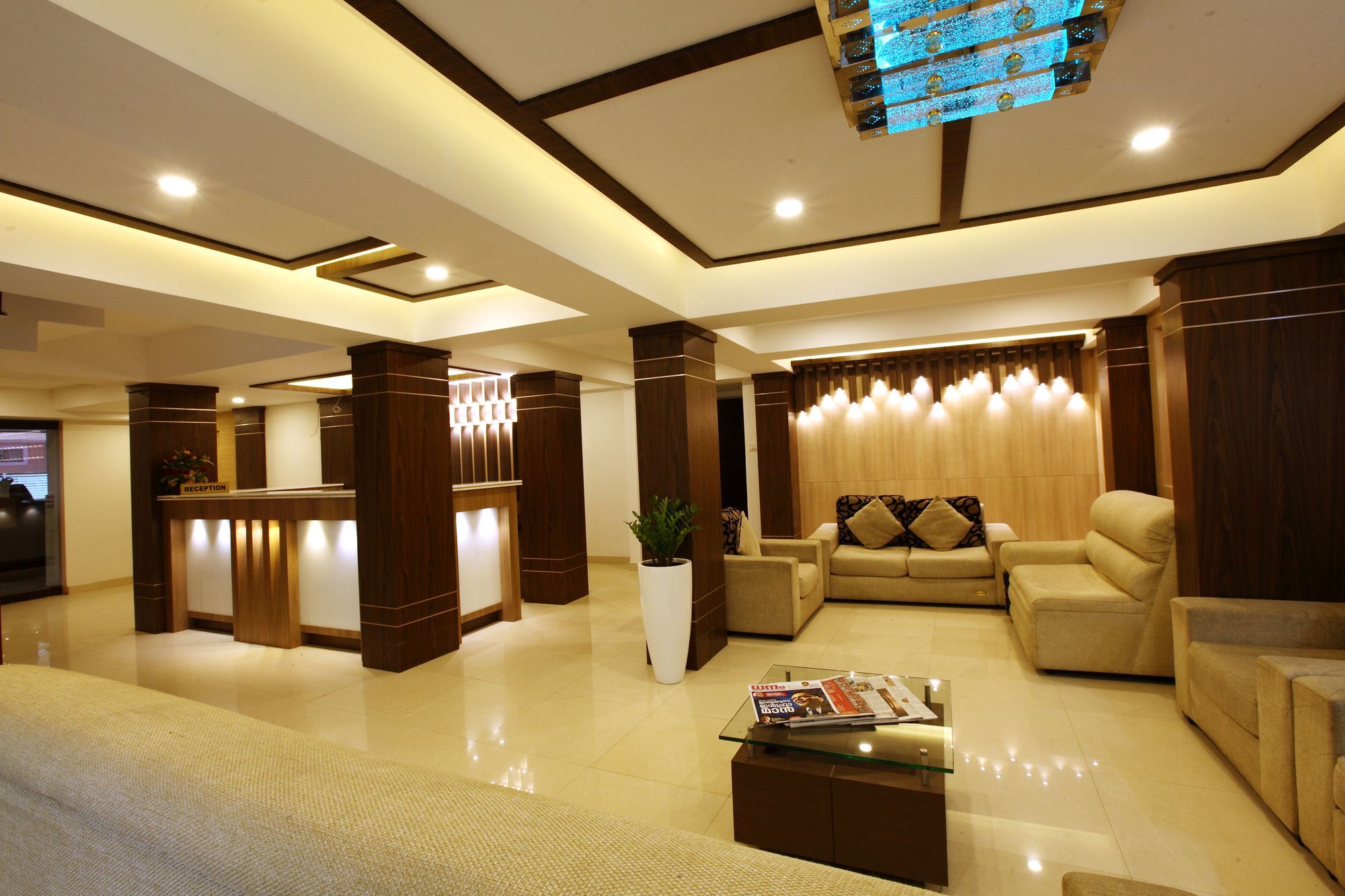 Prayana Hotels Kochi Exterior photo